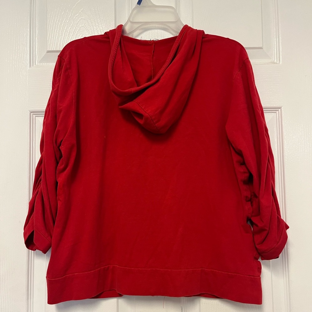 Red Rouched Hoodie - Picture 4 of 6